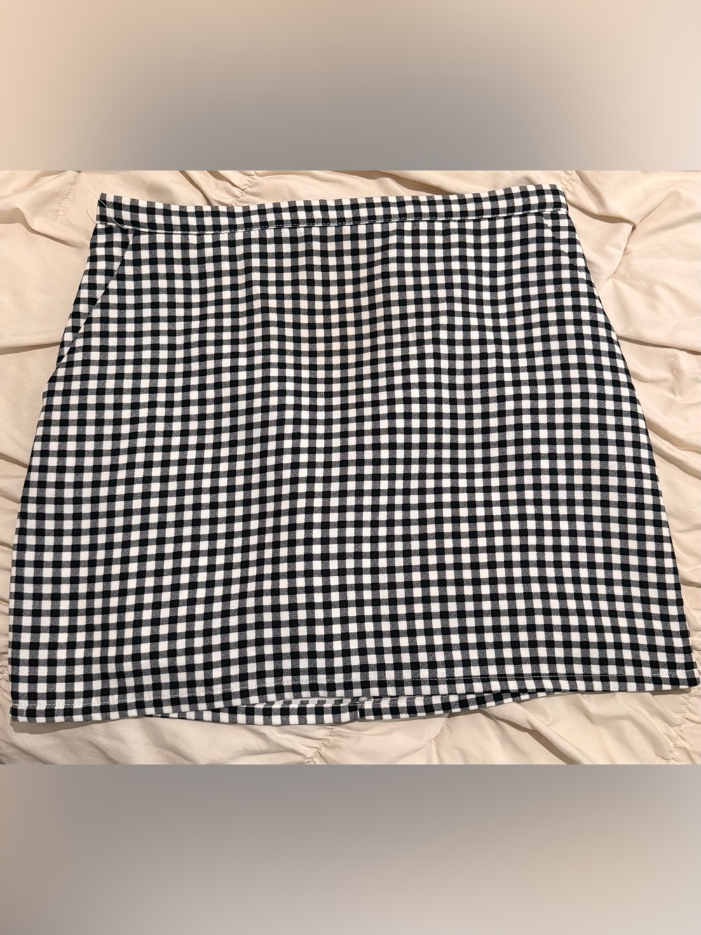 Forever 21 Black and White Gingham Mini Skirt